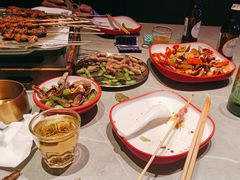 -丽伟的串·烧烤·砂锅(季景天地店)