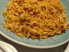 -八府香鸭·啫啫煲(华山路店)