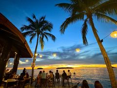 -Sunset Bar(丹绒亚路香格里拉店)