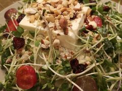 奶酪沙拉-机器人火炉披萨