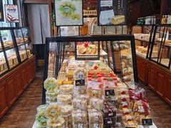 面包甜点陈列柜-精点味道(西安路店)