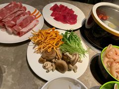 -V-ONE西雅图海鲜自助餐厅(仓山万达广场店)