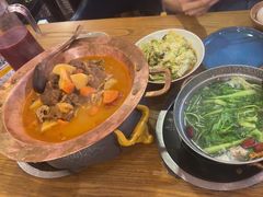 -吃饭皇帝大土家民族菜(正大广场店)
