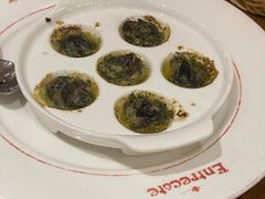 蒜蓉番茜黄油法式焗蜗牛-Entrecôte 法国牛扒馆(保利·时光里店)