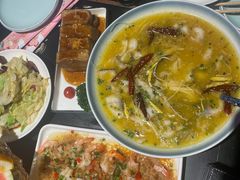 -粉墨特色菜·烧烤音乐酒馆