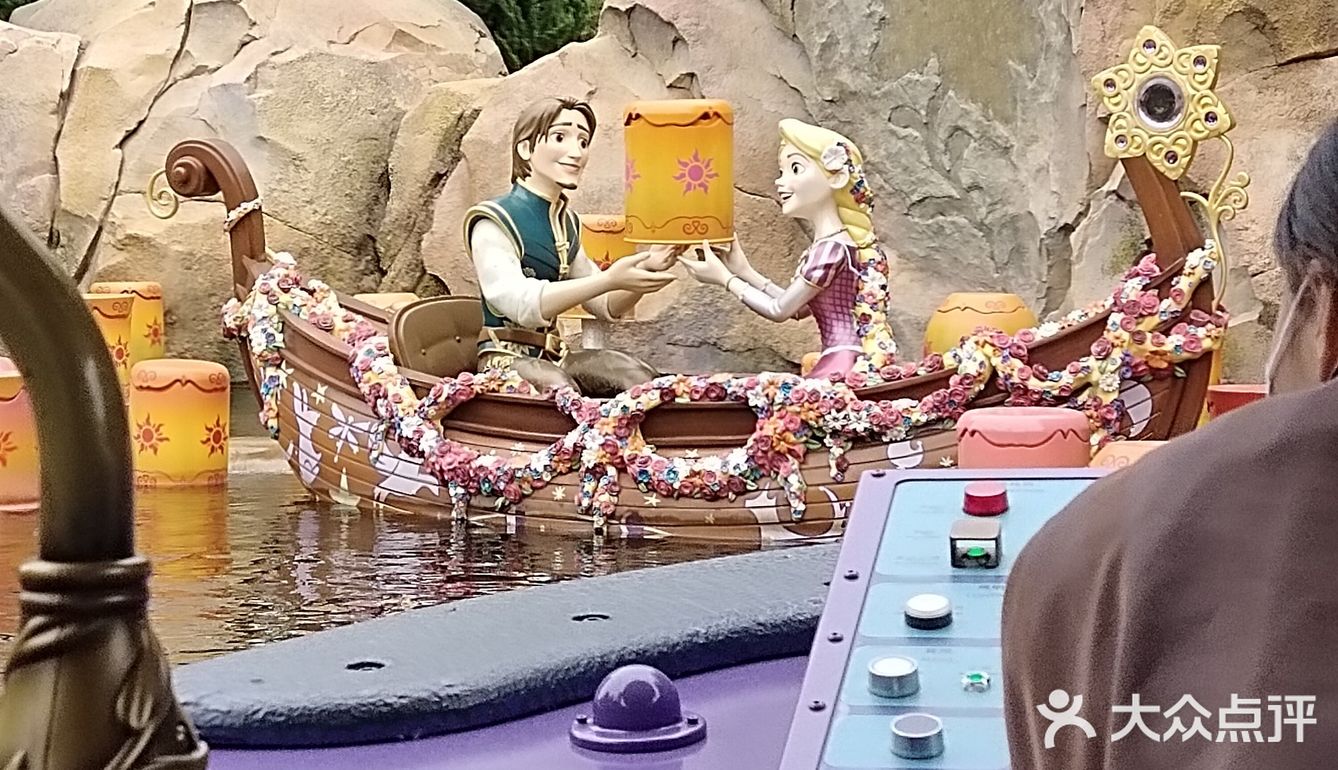 两个网红打卡点极速光轮,飞跃地平线