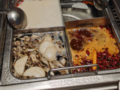 牛油麻辣锅底-海底捞火锅(杭州萧山宝龙广场店)