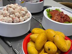 -龍歌自助小火锅(市北CBD万达店)