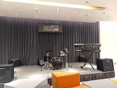 -牛班音乐学校(晶融汇购物中心店)
