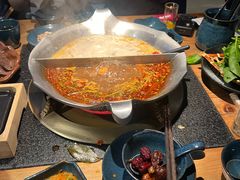 -湊湊火锅·茶憩(南京东路悦荟店)