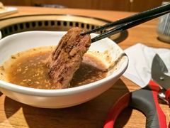 -炼火烤肉店