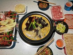 -钢管厂歆瑞源油卤串串香(春熙路太古里店)