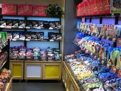 -良品铺子(宝安天虹购物中心店)
