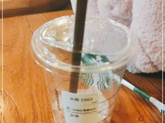 -星巴克臻选(青岛麦凯乐分店)