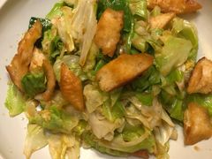 包包菜炒馕-伊带伊路新疆美食府(呼家楼店)