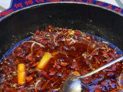 -何师傅美蛙鱼头(汉街店)