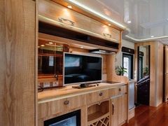 -汤山温泉房车营地 茶温泉