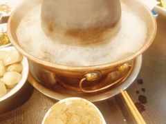 -楼外楼大刀肉传统火锅(西安大路店)