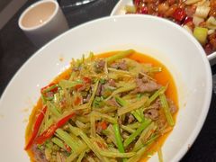 -万重锦·人文川菜馆(骡马市店)