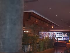 -八府香鸭·啫啫煲(华山路店)