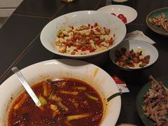 -鸽子侯·家宴·平价海鲜(绿地店)