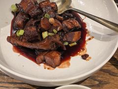 板栗红烧肉-小大董·烤鸭(王府井apm店)
