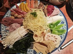 -周小明火锅(黑金冠社区店)