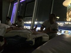 -Let’s Relax Spa(Siam Square One)