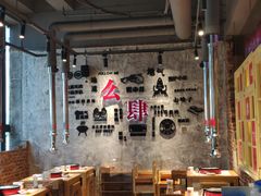 大堂-么肆烤肉·中式自助·烤肉大排档(街道口季佳PAI店)