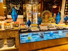 -怡咖啡海鲜自助餐厅(浦东香格里拉店)