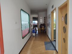 -爱威盛亲子俱乐部·纽约国际早托中心