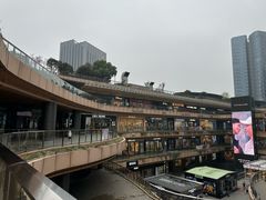 -砂之船奥莱(南京江宁店)