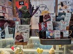 -ZING COFFEE 镜咖啡