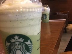 樱花草莓茶拿铁-星巴克臻选(重庆沙坪坝店)