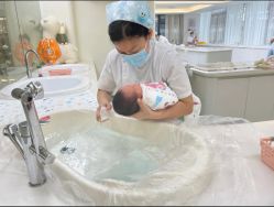-宝生月子中心·私家园林式(龙华观澜店)