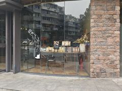 -红跑车(朝晖店)