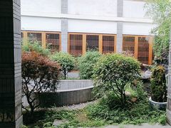 -丽华园(青少年宫店)