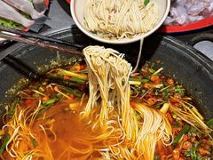 -吃城都·鱼蛙火锅(西玉龙街店)