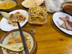 -聚合鑫东北熏酱熟食麻辣面(长阳店)