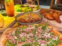 -Common Table · Brunch & Coffee