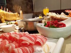 -海上明月海鲜火锅 鲜切牛肉