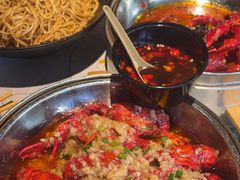 -巴厘龙虾·榜首油焖大虾(音乐学院·沿江酒馆店)