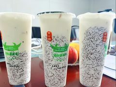 招牌酸奶奶昔紫米露-萌萌牛紫米露(烟台大学店)