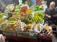 -曼阁市场水果批发市场