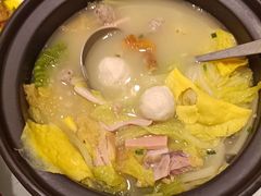 -沪华海鲜大酒楼(南汇店)