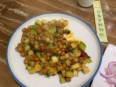 -清真·玛丽亚新疆菜主题餐厅(浙江中路店)