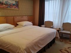 -维也纳酒店(桂林万福广场店)