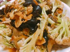-威海海鲜王(窑头路店)