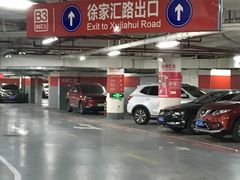 -日月光中心-停车场