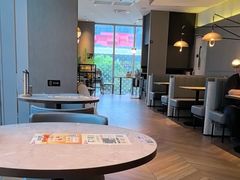 -必胜客(上海新南方商城PH店)
